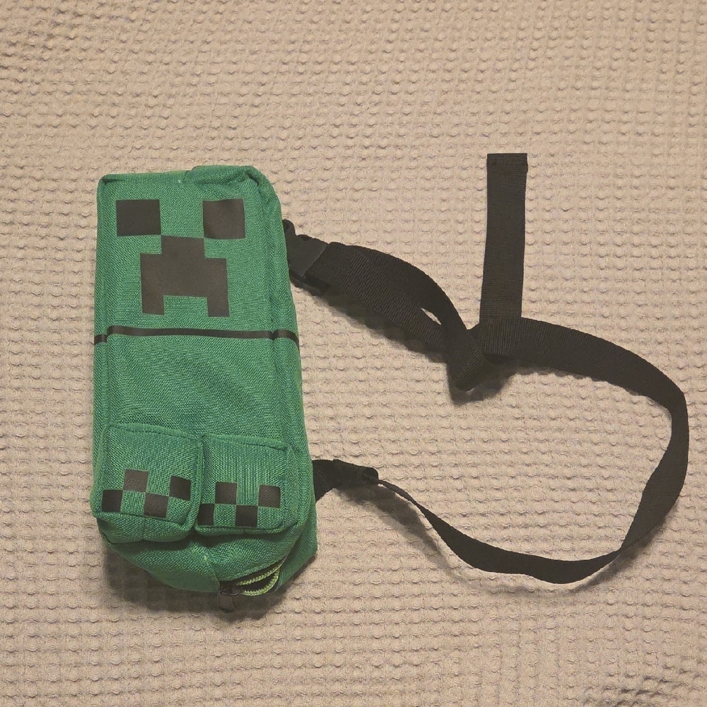 Green Creeper Kids Bag